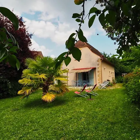Le Tapis-vert Holiday home *
